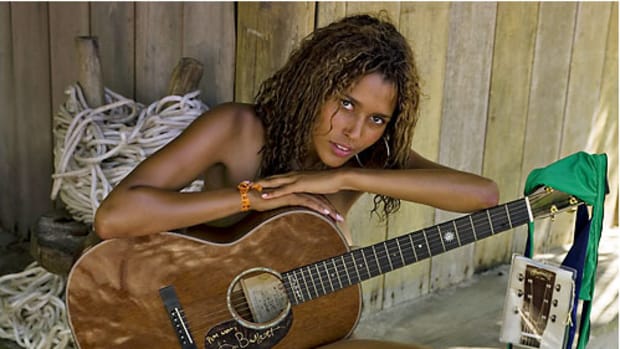 07_guitar_02.jpg